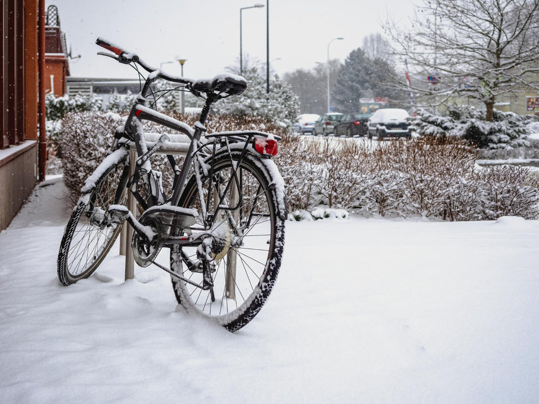 Fahrrad und E-Bike einwintern: Die vollständige Anleitung für die Winterpause