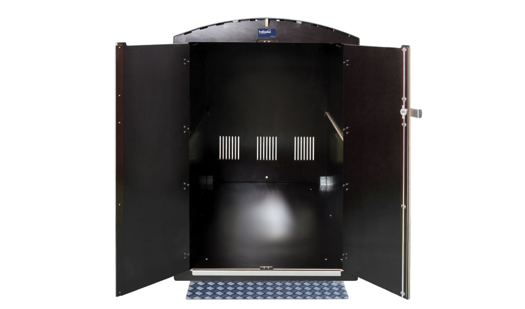 Offener Rollabo XL Plus Rauchhaus in schwarz mit Lüftungsschlitzen und Klemmverschluss